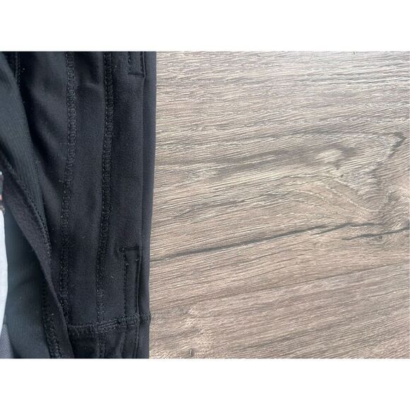 Lululemon 4 Speed Up Short Color Crush Pink Blue Teal Black size 8 - Picture 4 of 5